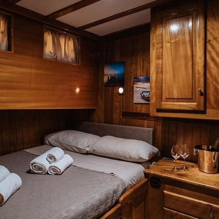 Sicily Sea Charter Hande Capo Galera Hotell Palermo Eksteriør bilde