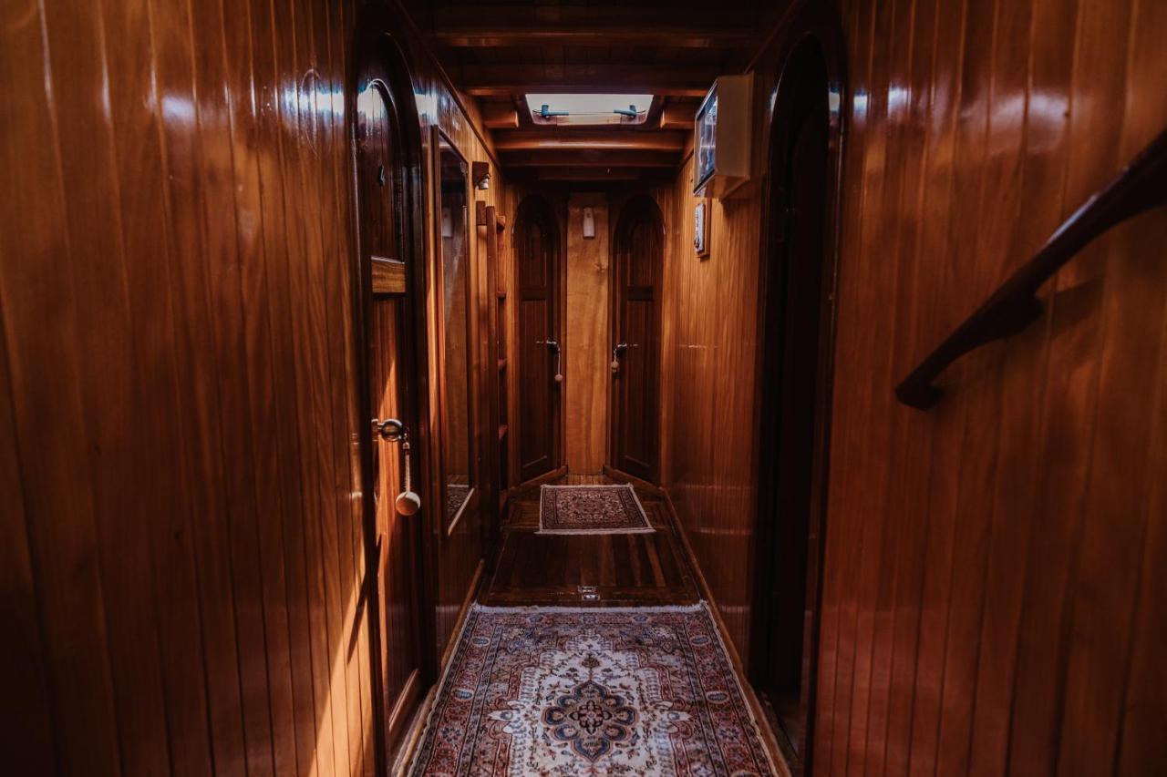 Sicily Sea Charter Hande Capo Galera Hotell Palermo Eksteriør bilde