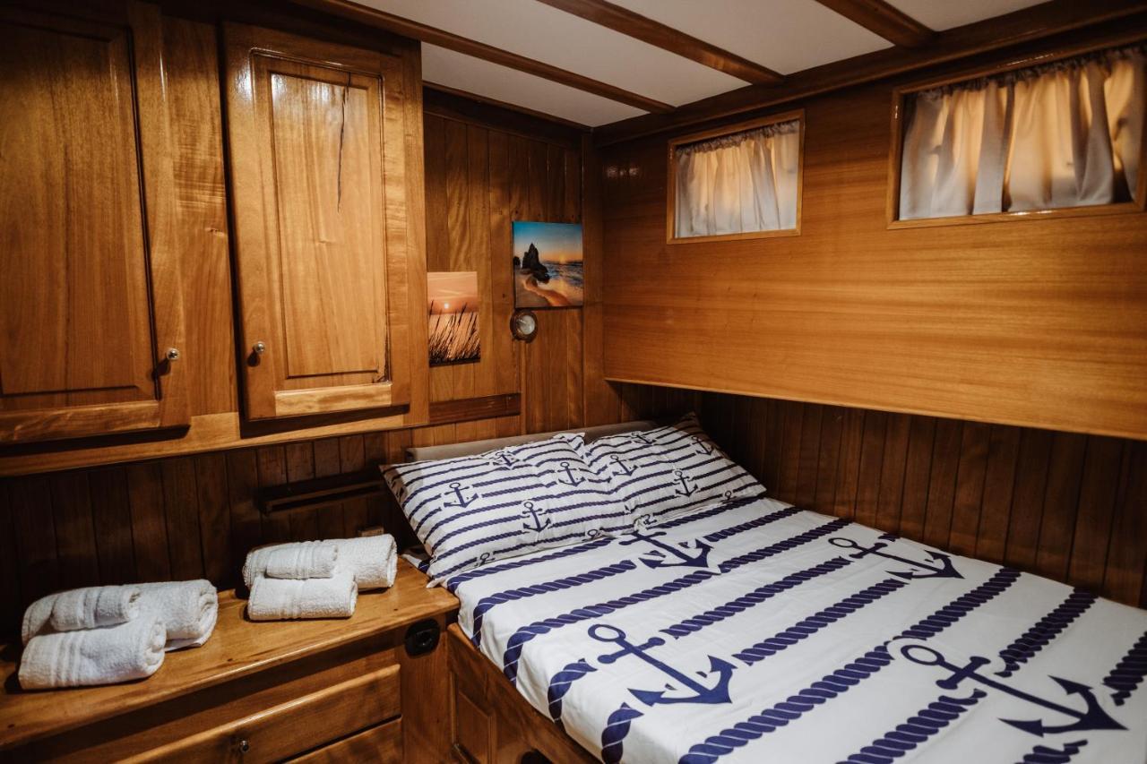 Sicily Sea Charter Hande Capo Galera Hotell Palermo Eksteriør bilde